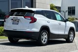 Used 2022 GMC Terrain SLE image 4