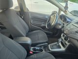 Used 2015 Ford Fiesta SE image 3
