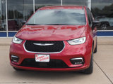 New 2026 Chrysler Pacifica Select image 3
