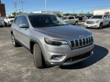 Used 2019 Jeep Cherokee Limited w/ Luxury Group image 2