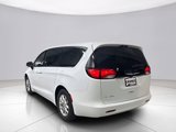 Used 2022 Chrysler Voyager LX image 5