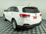 Used 2018 Kia Sorento LX image 4