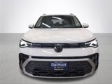 New 2025 Volkswagen Taos SE image 4