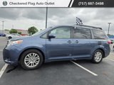 Used 2015 Toyota Sienna L image 2