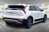 Used 2023 Kia Niro EX Touring image 6