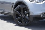 Used 2017 INFINITI QX70 2WD w/ Sport Package image 2
