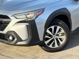 Used 2023 Subaru Outback Premium image 3