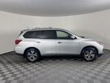 Used 2018 Nissan Pathfinder S image 2