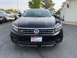 Used 2016 Volkswagen Passat 1.8T R-Line w/ R-Line Lighting Package image 2