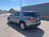 Used 2021 Chevrolet Traverse LT image 4