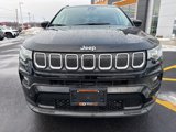 Used 2022 Jeep Compass Latitude image 2