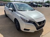 Used 2021 Nissan Versa SV image 2