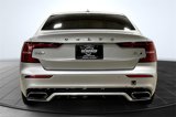 Certified 2022 Volvo S60 B5 Momentum w/ Premium Package image 4