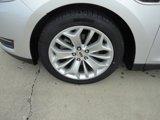 Used 2017 Ford Taurus Limited image 2