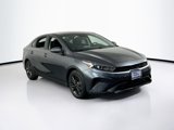 Used 2022 Kia Forte LXS image 3