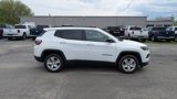 Used 2022 Jeep Compass Latitude image 4