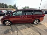Used 2014 Toyota Sienna LE image 4