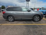 Used 2020 Nissan Pathfinder SV image 4