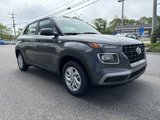 New 2025 Hyundai Venue SE image 4