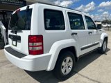 Used 2012 Jeep Liberty Sport image 4
