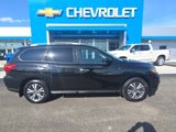 Used 2020 Nissan Pathfinder S image 3