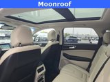 Used 2018 Ford Edge Titanium w/ Equipment Group 302A image 5