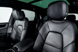 Used 2022 Porsche Cayenne image 3