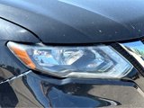 Used 2017 Nissan Rogue SV w/ Sun & Sound Touring Package image 4