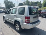 Used 2012 Jeep Liberty Sport image 4