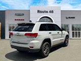 Used 2018 Jeep Grand Cherokee Limited image 4