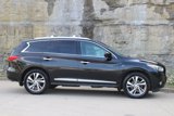Used 2015 INFINITI QX60 AWD w/ Deluxe Touring Package image 2