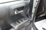 Used 2019 Toyota Tacoma w/ TRD Package image 4