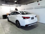 Used 2021 Nissan Versa SV image 5