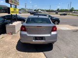 Used 2014 Dodge Avenger SE image 3
