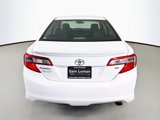 Used 2014 Toyota Camry L image 6