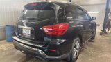 Used 2017 Nissan Pathfinder S image 3