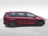 Used 2020 Chrysler Pacifica Touring w/ S Appearance Package image 5