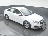 Used 2016 Chevrolet Cruze LT image 2