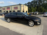 Used 2017 Chevrolet Malibu LT image 3