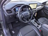 New 2025 Ford Escape SE image 3