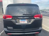 Used 2020 Chrysler Pacifica Touring-L w/ Advanced Safetytec Group image 4
