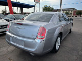 Used 2014 Chrysler 300 image 3