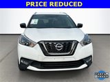 Used 2019 Nissan Kicks SR image 2