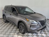 Used 2021 Nissan Rogue S image 2