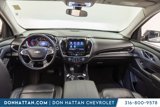 Used 2020 Chevrolet Traverse LT image 3