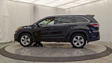 Used 2014 Toyota Highlander Limited image 2