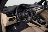 Certified 2025 Porsche Macan image 4