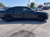 Used 2017 Dodge Charger SE w/ Blacktop Package image 4