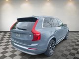 Used 2022 Volvo XC90 T8 Inscription Expression image 3