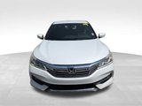 Used 2017 Honda Accord Sport image 2
